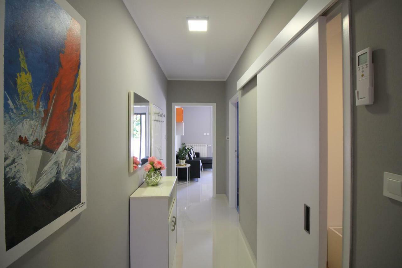 Apartments Sabina ポレッチ エクステリア 写真