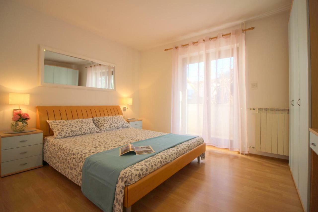 Apartments Sabina ポレッチ エクステリア 写真
